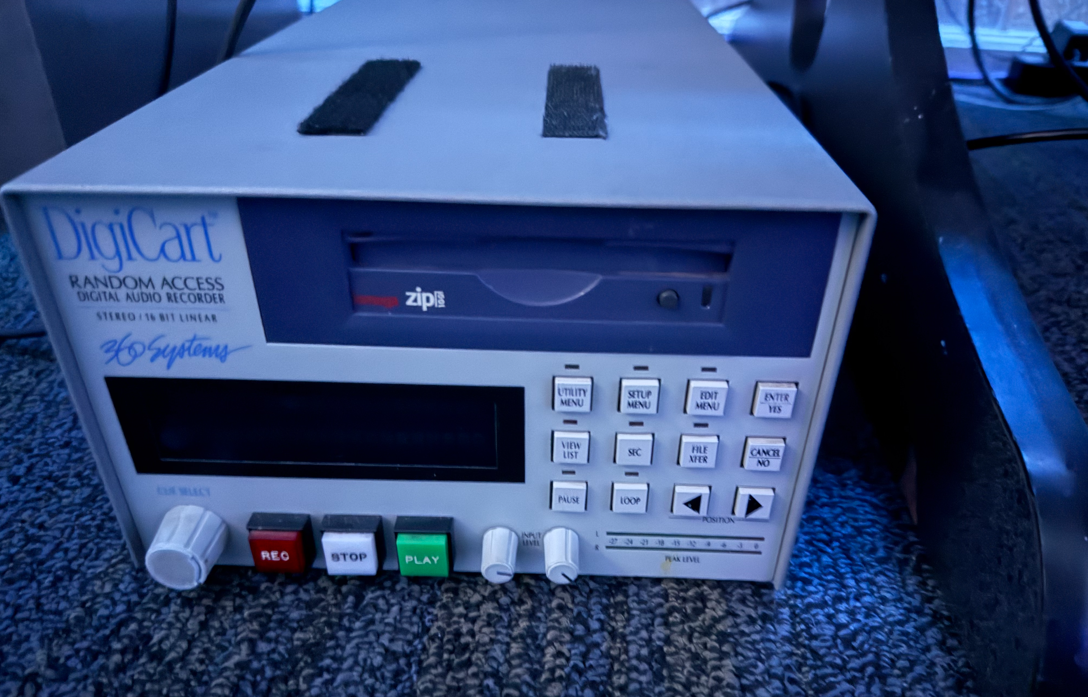 r/VIDEOENGINEERING - the machine is a bit smaller than the one i used to buy.