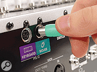 rolandvs2400