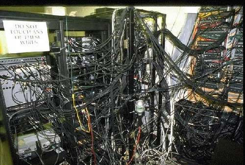Do Not Touch - Worst Server Room Cabling Do Not Touch - Worst Server Room Cabling
