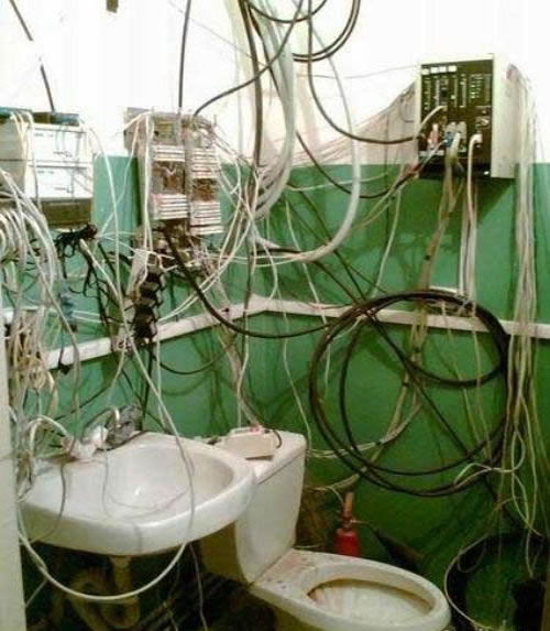 Server Room Cabling Toilet Server Room Cabling Toilet
